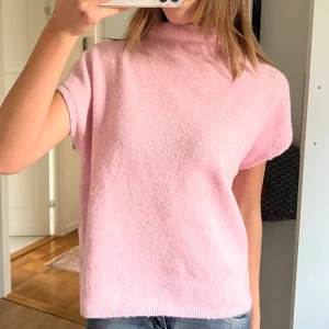 Lindex tröja - Lappar kvar, strl L men passar XS-m