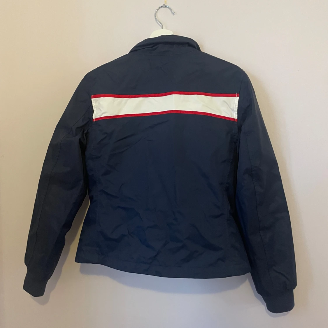 Marinblå regnjacka från Henri Lloyd - 90