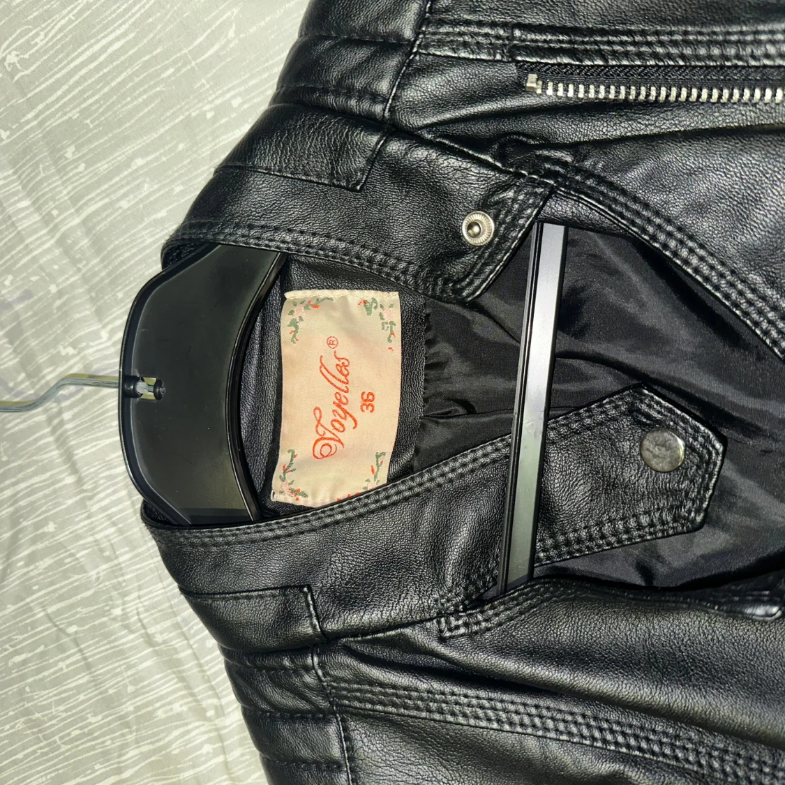 Svart skinnjacka från Pepellas - 90