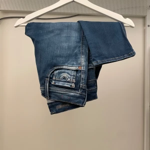 Replay jeans  - Tjena! Säljer nu detta par Replay jeans i stolek w27! Skick 8/10, inga defekter! Har ni några funderingar så är det bara att höra av sig!😁