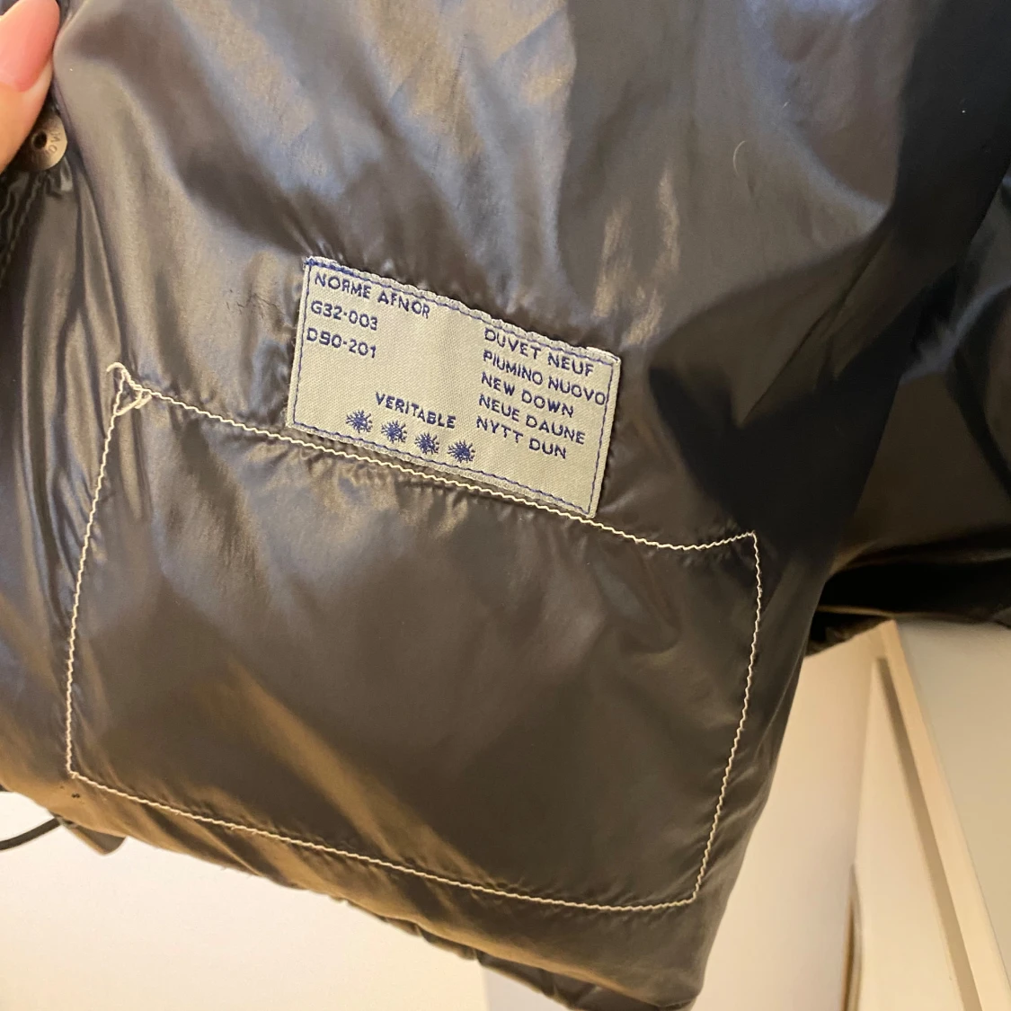 Svart dunjacka från Moncler - 92