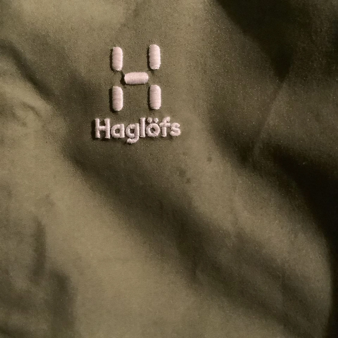 Haglöfs jacka i ny skick säljer pga passar inte längre  - 91