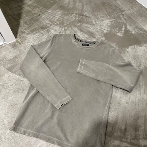 Marc O’Polo shirt - Selling a marc o’polo shirt  Shirt is in good condition  If interested message me!