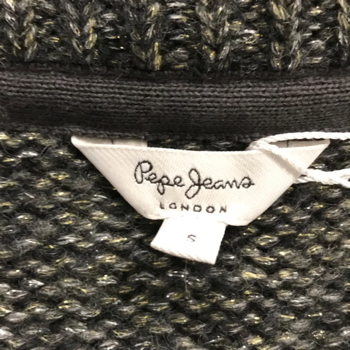 Grå stickad tröja från Pepe Jeans - 91