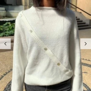 Design by si tröja - Grå stickad tröja som inte säljs längre🥰🥰🥰