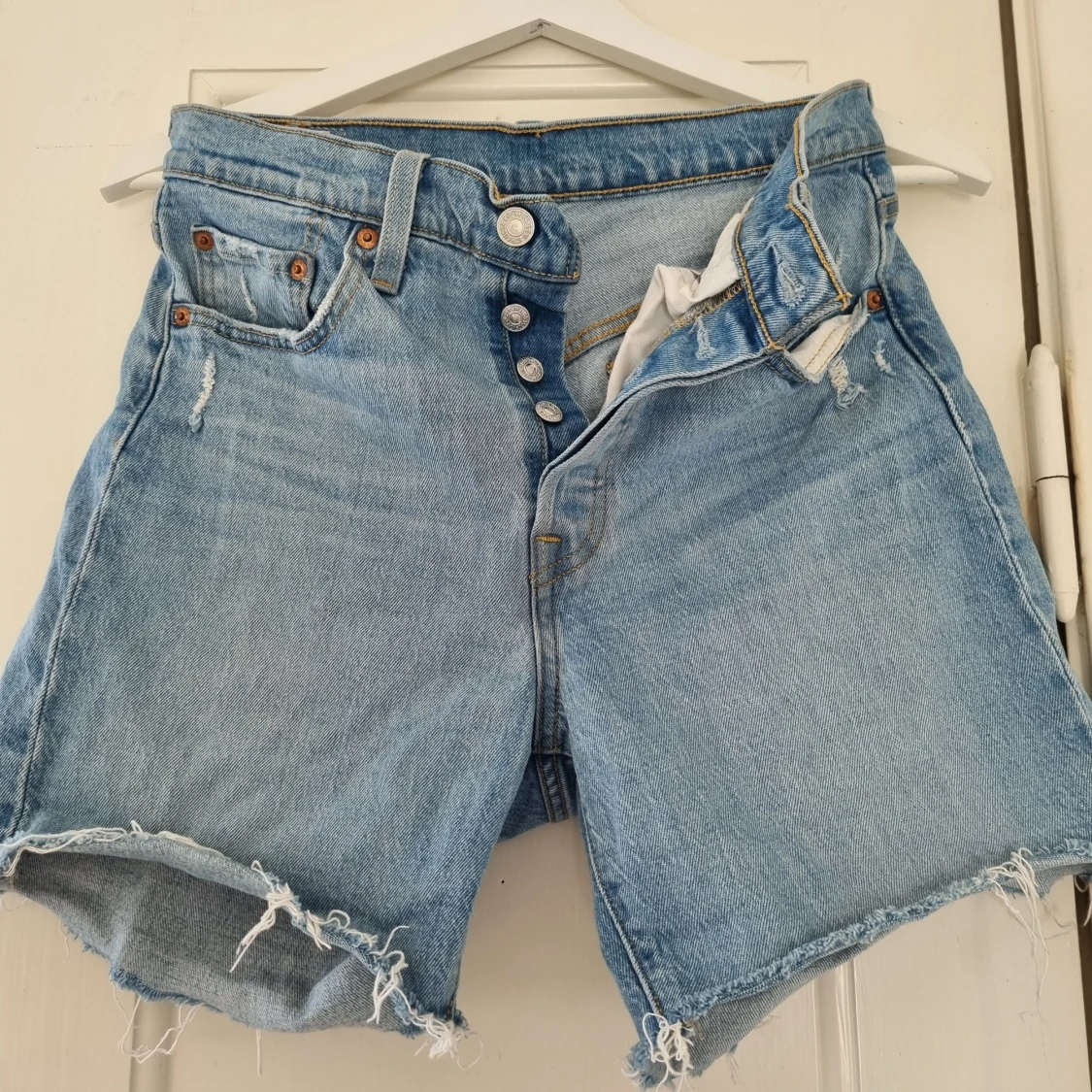 Blå jeansshorts från Levi's - 92