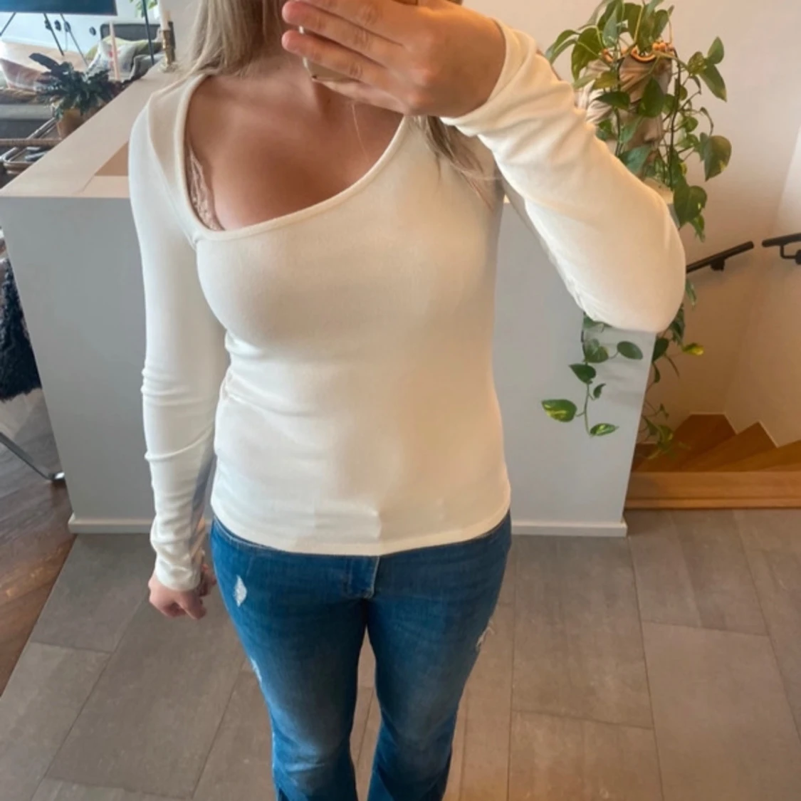 Vit Snedvriden Tröja  - 91