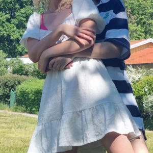 sommarklänning - Endast använd en gång💘
