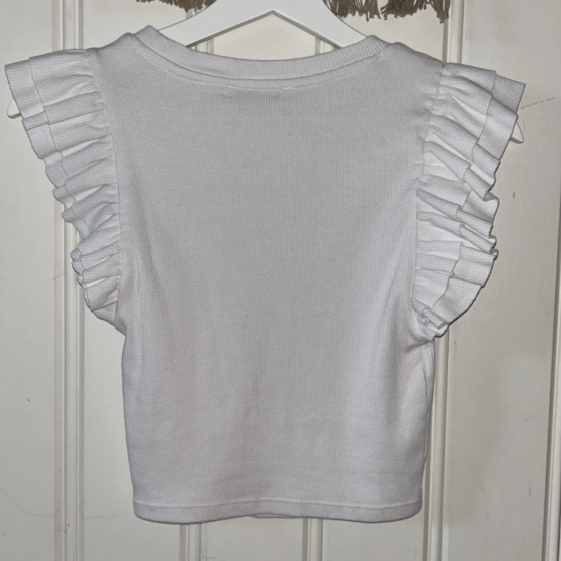 Vit ribbad topp från Zara - 90