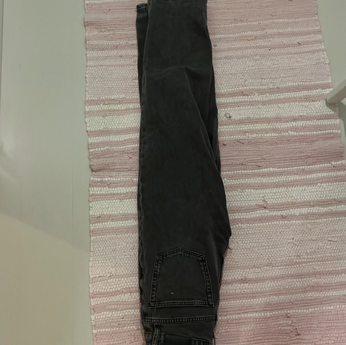 Svarta jeansbyxor - 2