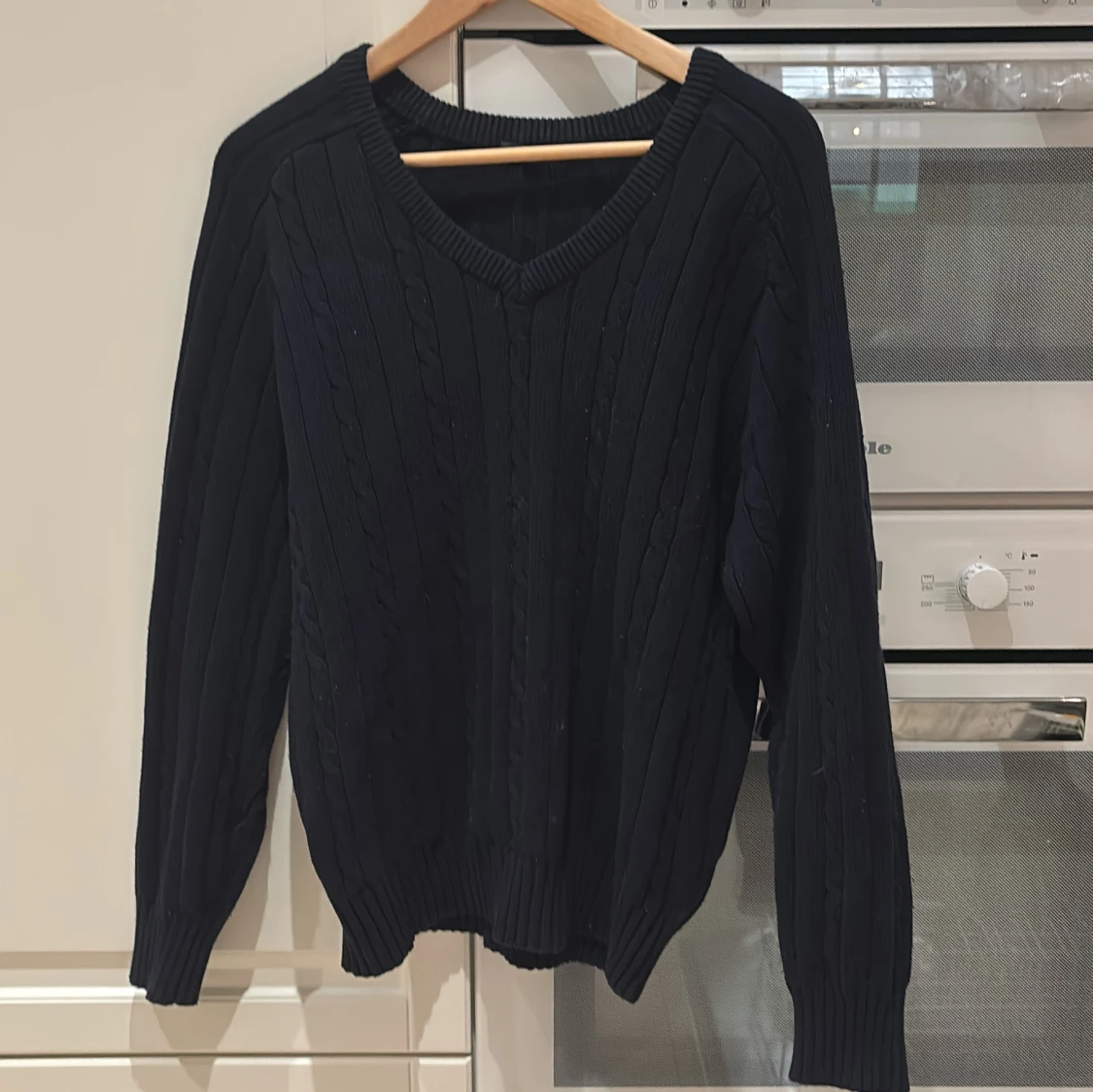 Svart stickad tröja från Brandy Melville - 1