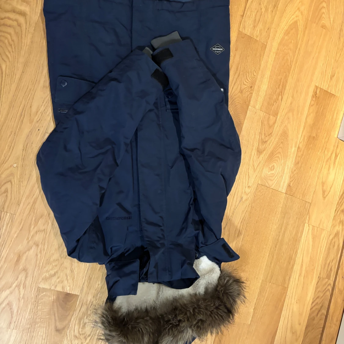 Mörkblå parkajacka från Didriksons st 150 - 2