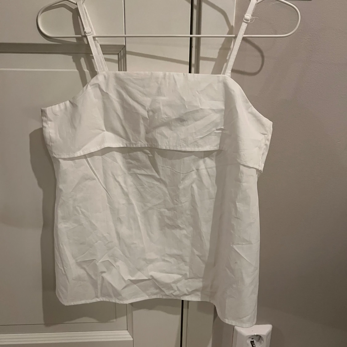 Ett vitt fint sommar linneđ€