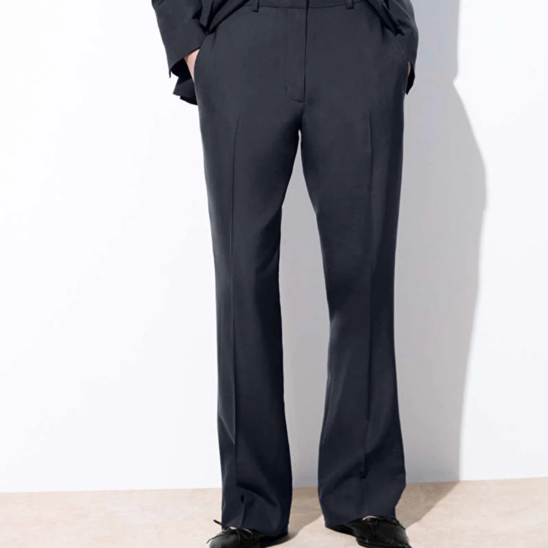 COS kostymbyxor  - 90