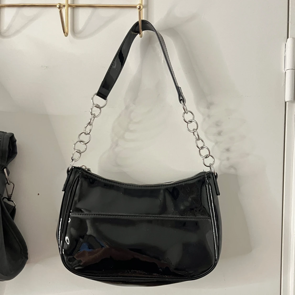 Svart Axelväska  - 90