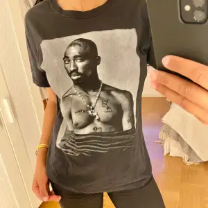 Asfet 2pac t-shirt i utmärkt skick☺️