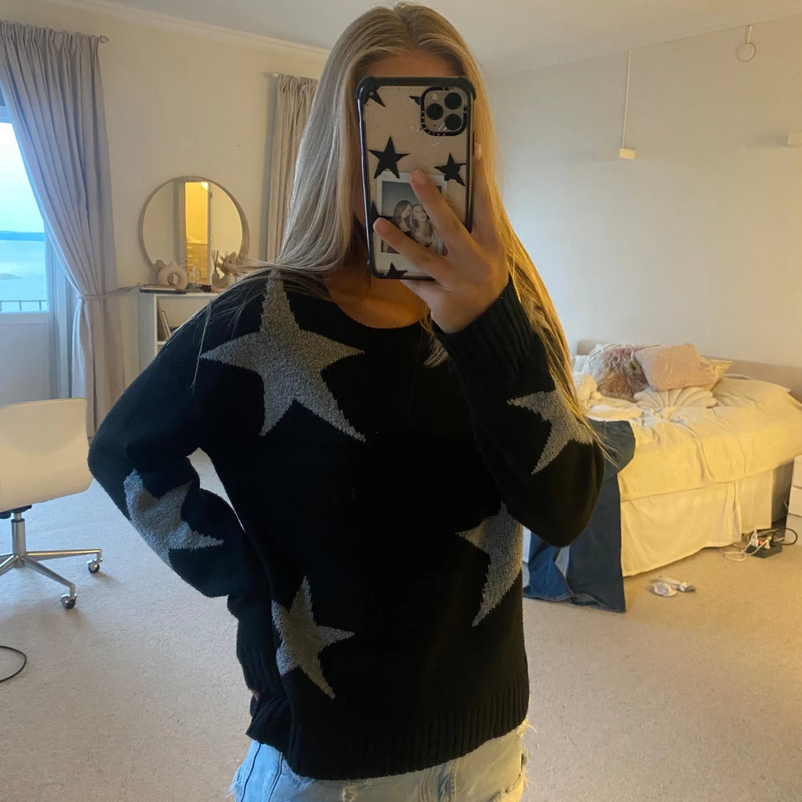 Svart tröja med stjärnor - 90