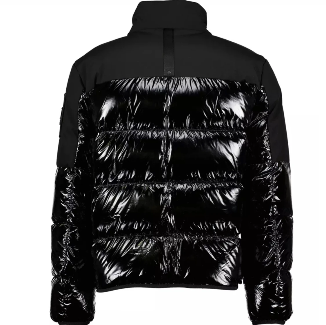 Svart glansig pufferjacka - 92