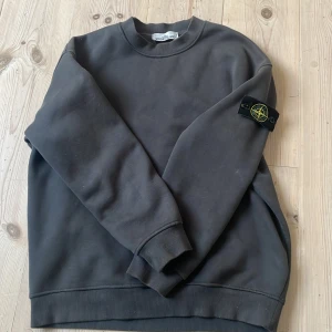 Stone island tröja - Nästan oanvänd Stone island tröja i storlek M