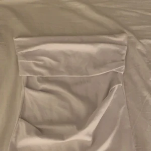 zara tubtopp - helt ny använd max 4 gånger men passar inte mig så bra