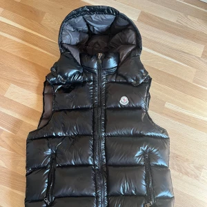 moncler vest - moncler vest storlek L/3