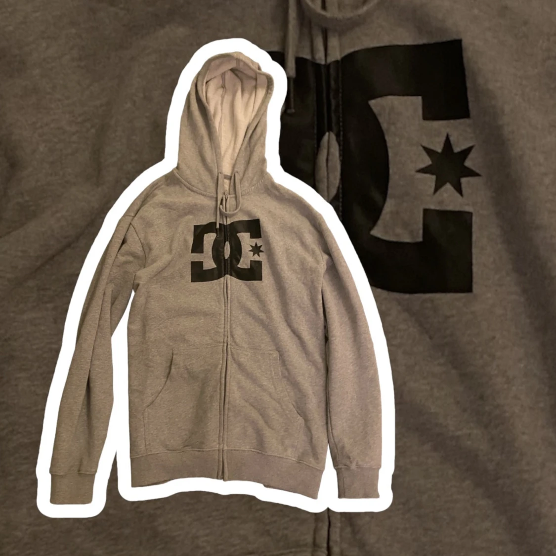 DC ZIP UP