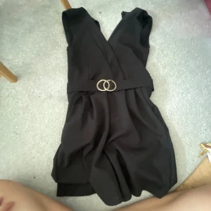 Jumpsuit - Fint skick 