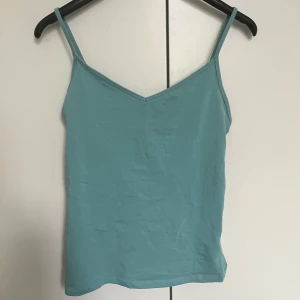 Cubus linne - Turkost linne från Cubus som inte kommit till användning🩵