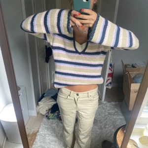 Randig tröja - Superfin, randig stickad tröja från hunky dory köpt second hand, knappt använd