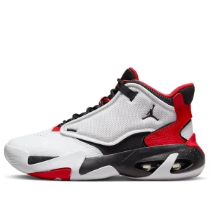 Air Jordan Max Aura 4 - Säljer dehär feta skorna. De är inte alls använda mycket. Jag snyggar till de o rengör de innan jag postar 🙌 Storlek 40,5