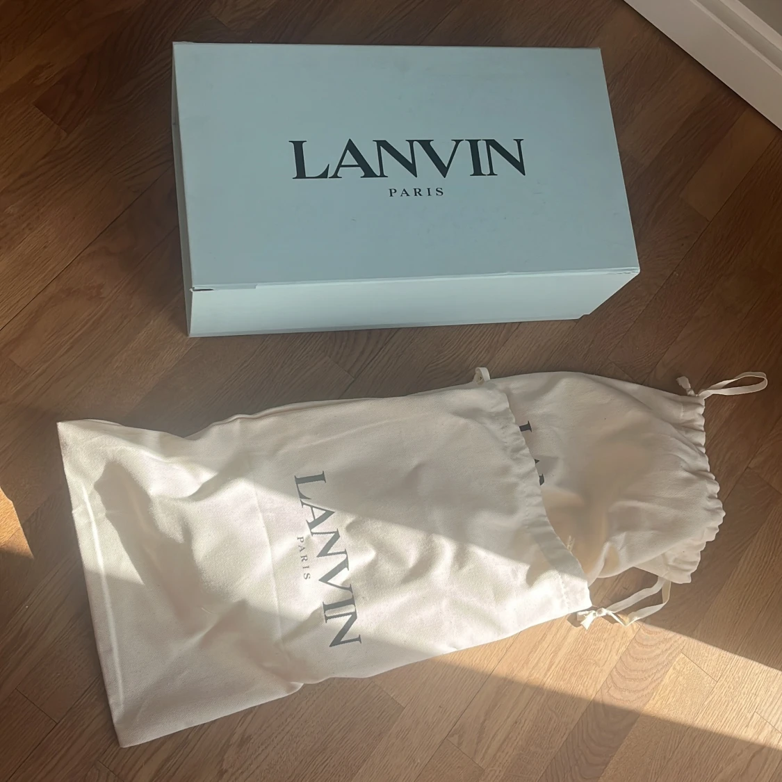 Lanvin DBB0 - 26