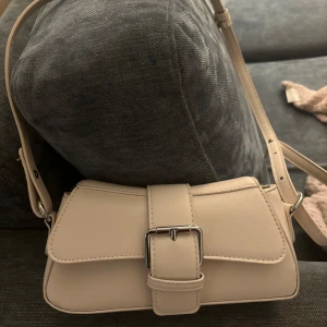 Väska - Aldrig använd 