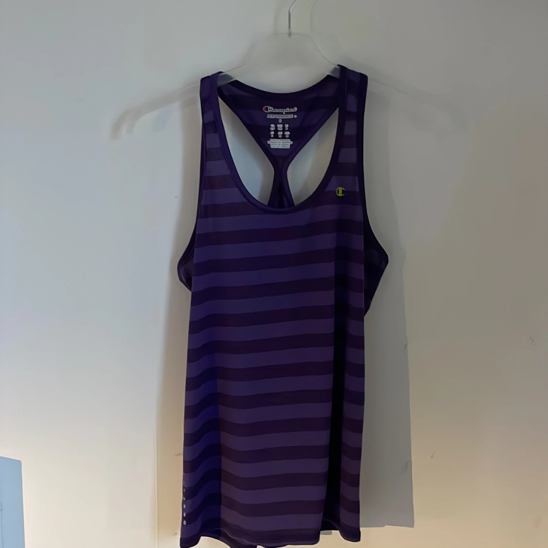 Lila randig linnetopp från Champion