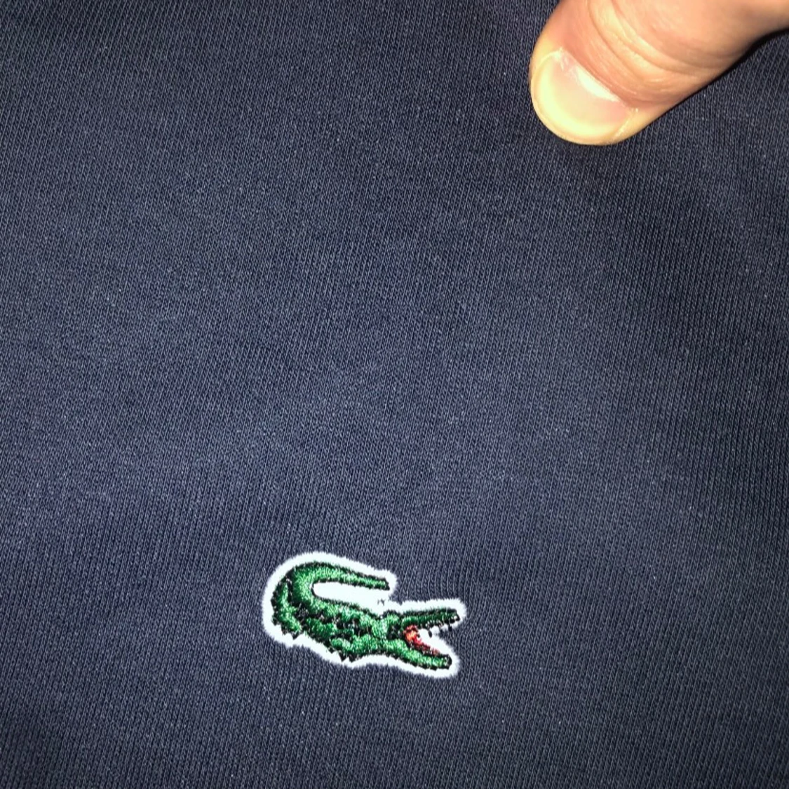 Mörkblå hoodie från Lacoste - 2