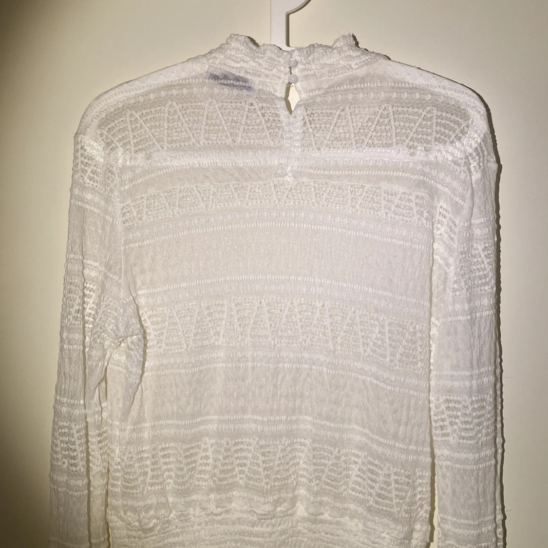 Snygg tröja i spets - 4