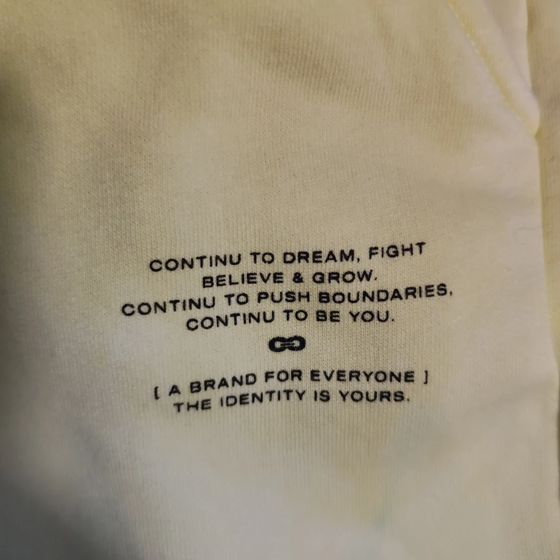 Färgglada mjukisbyxor från Continu - 3