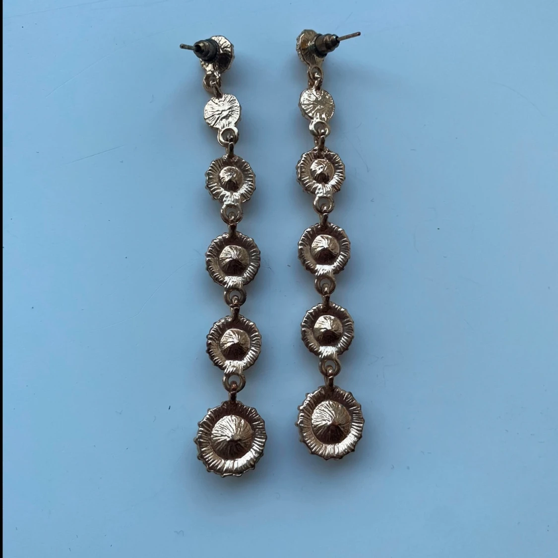 Långa örhängen med rosa stenar - 2