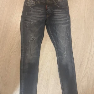 Jeans från Dsquared2 - Size W30/46. 9/10 condition. 