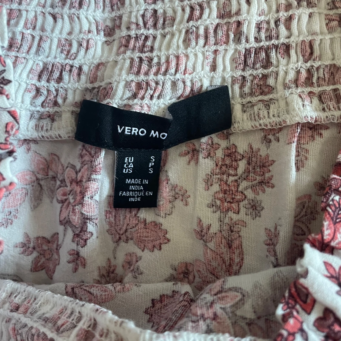 Blommig kjol från Vero Moda - 1