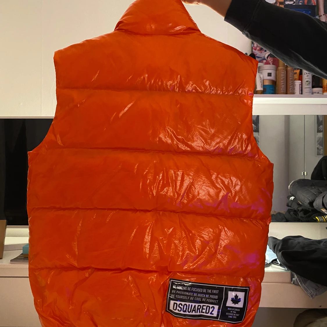 Orange dunväst från DSQ2 - 1