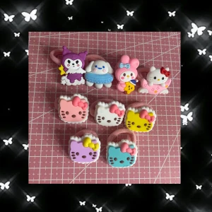 sanrio hårsnoddar ! - 6kr styck! 5kr styck vid köp av 4 stycken eller mer:3 har många av varje ! Swish eller köp nu men kontakta alltid innan♡