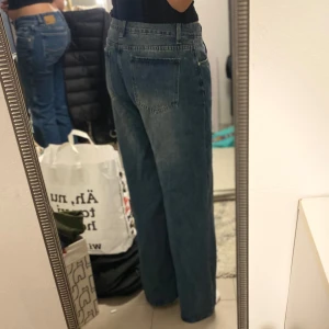 Baggy jeans - Baggy jeans från dazy