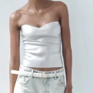 Zara topp  - Silvrig tubtopp från zara