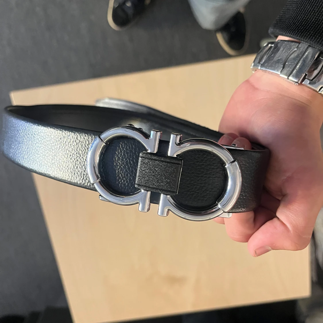 Ferragamo bälte  - 92