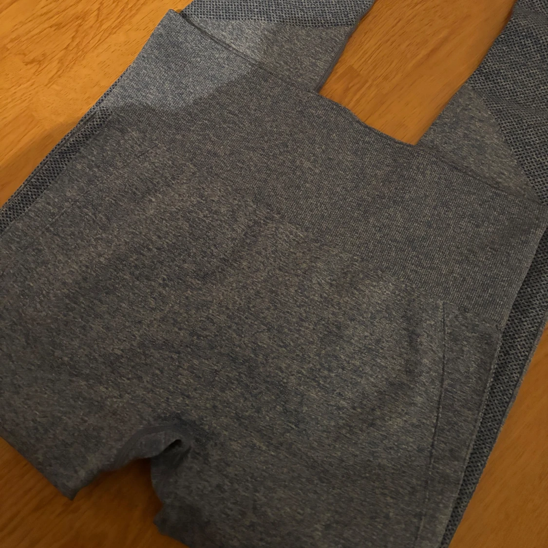 Blå träningsset med leggings och topp - 1