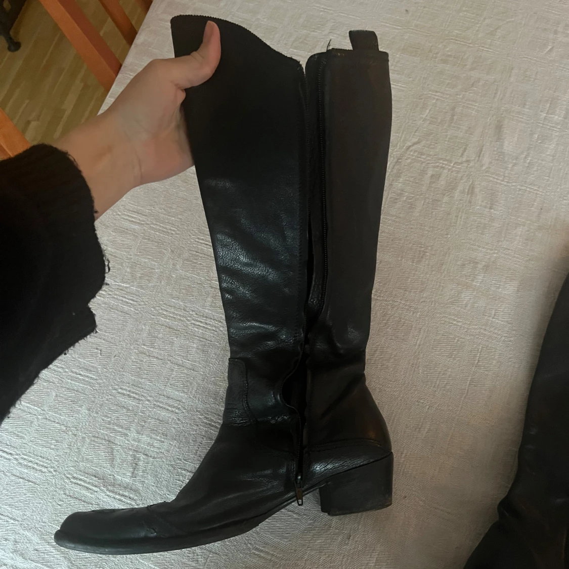 Svarta stövlar med dragkedja - 1