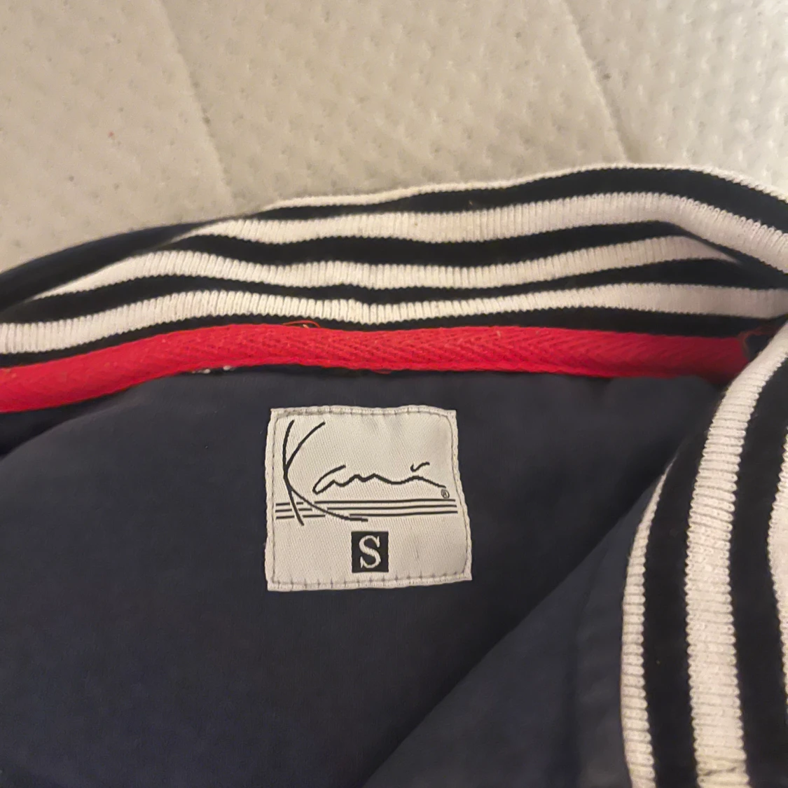 Flerfärgad tröja från Karl Kani - 2