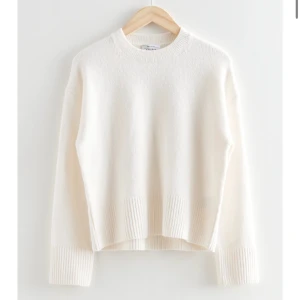 &other stories stickad - Fint skick strl M, nypris 550kr💖