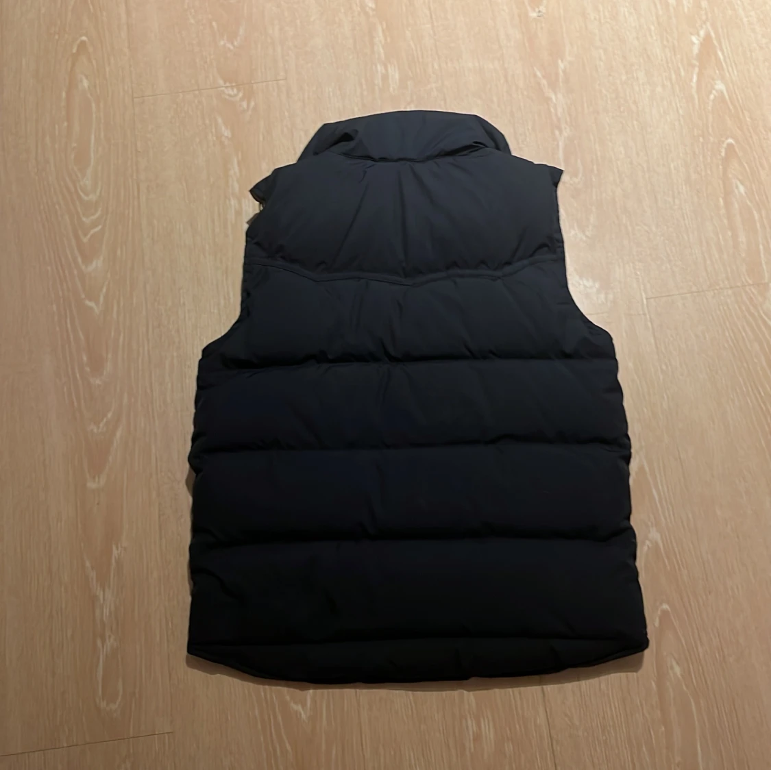 Svart dunväst från Boomerang - 4