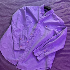 Ralph Lauren skjorta Ljus blå - Storlek S/M  Inget fel på skjortan 